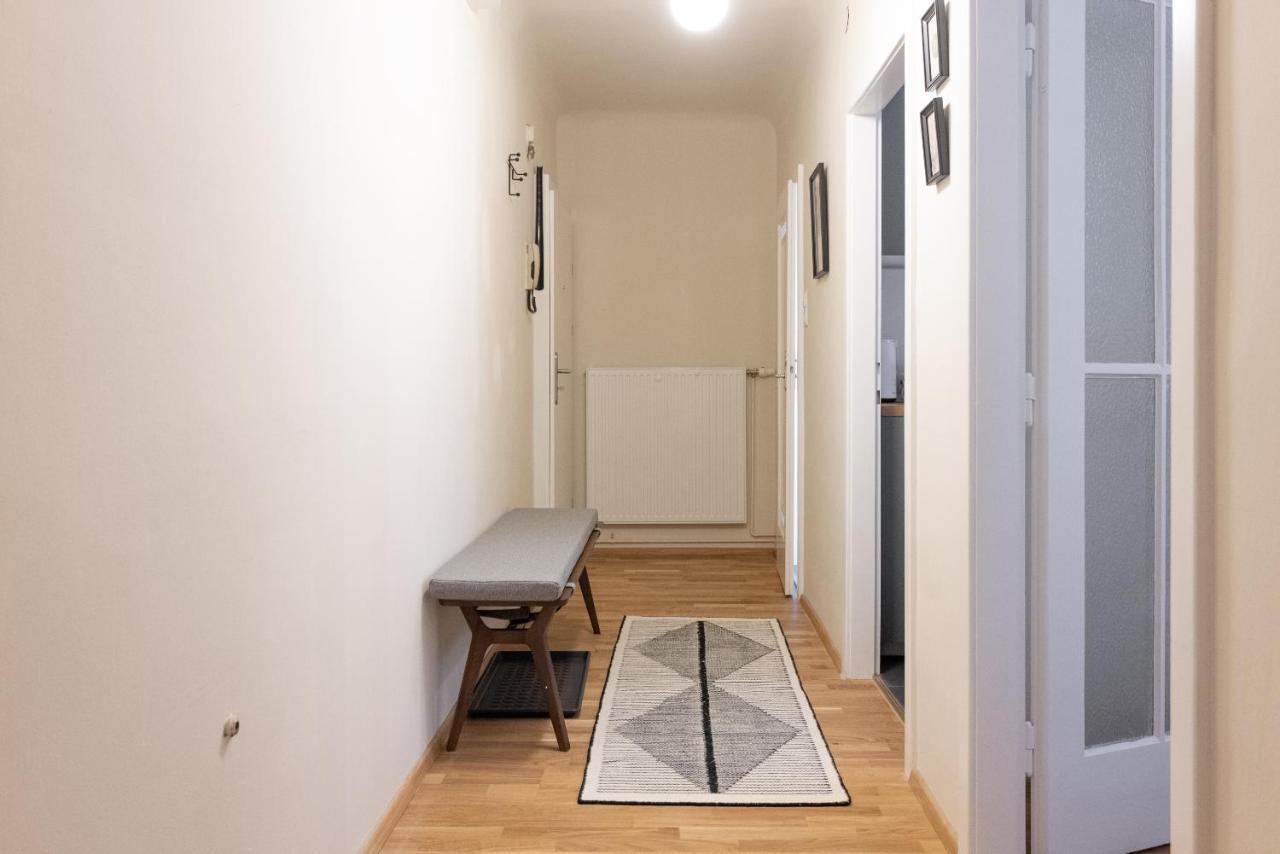 Chic 1-Bed Apt By Canal Walk To Historic Centre Wien Exterior foto